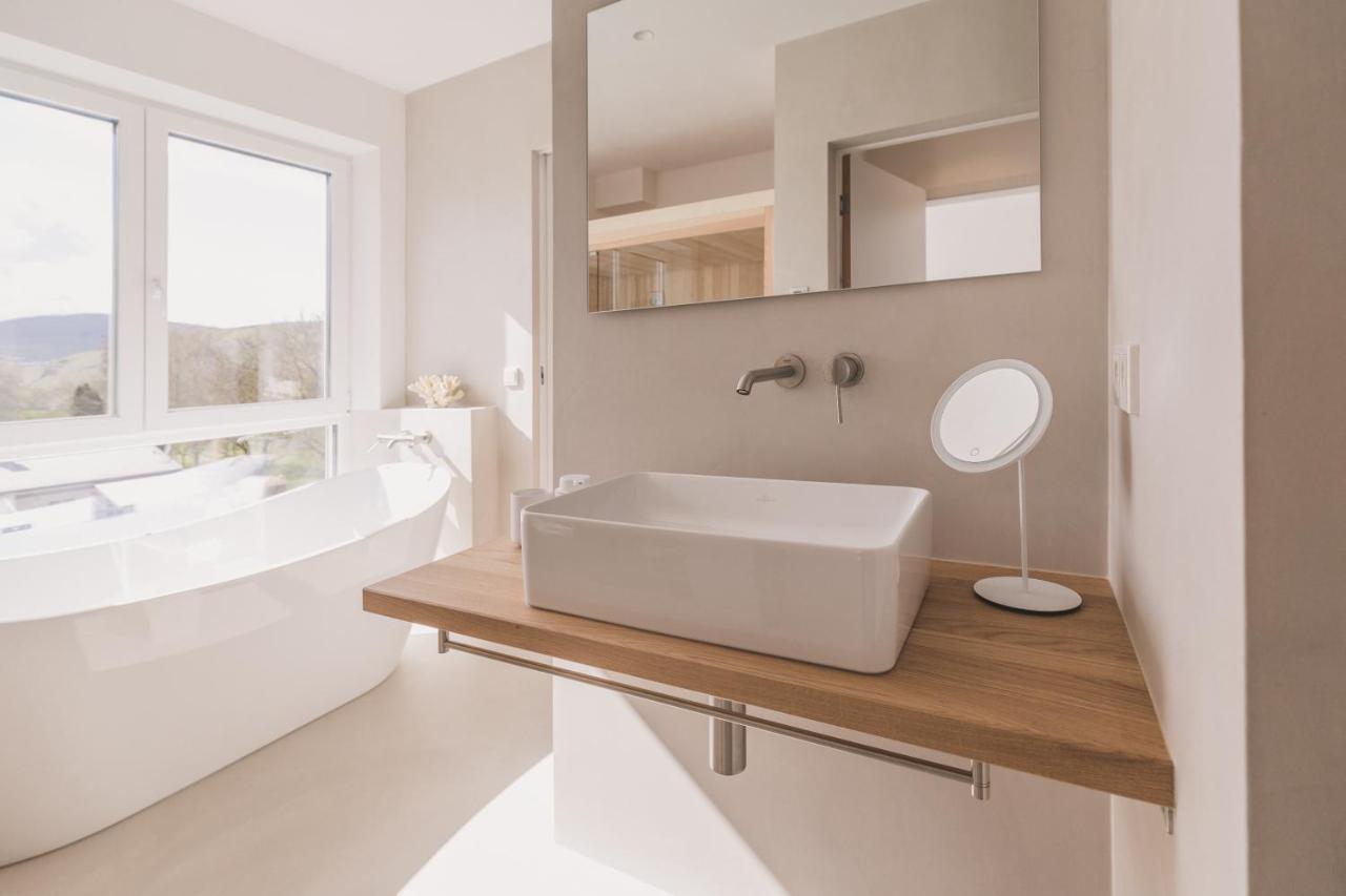 Steillage - Design Moselsuiten Mit Panoramablick Und Spa Brauneberg Ngoại thất bức ảnh